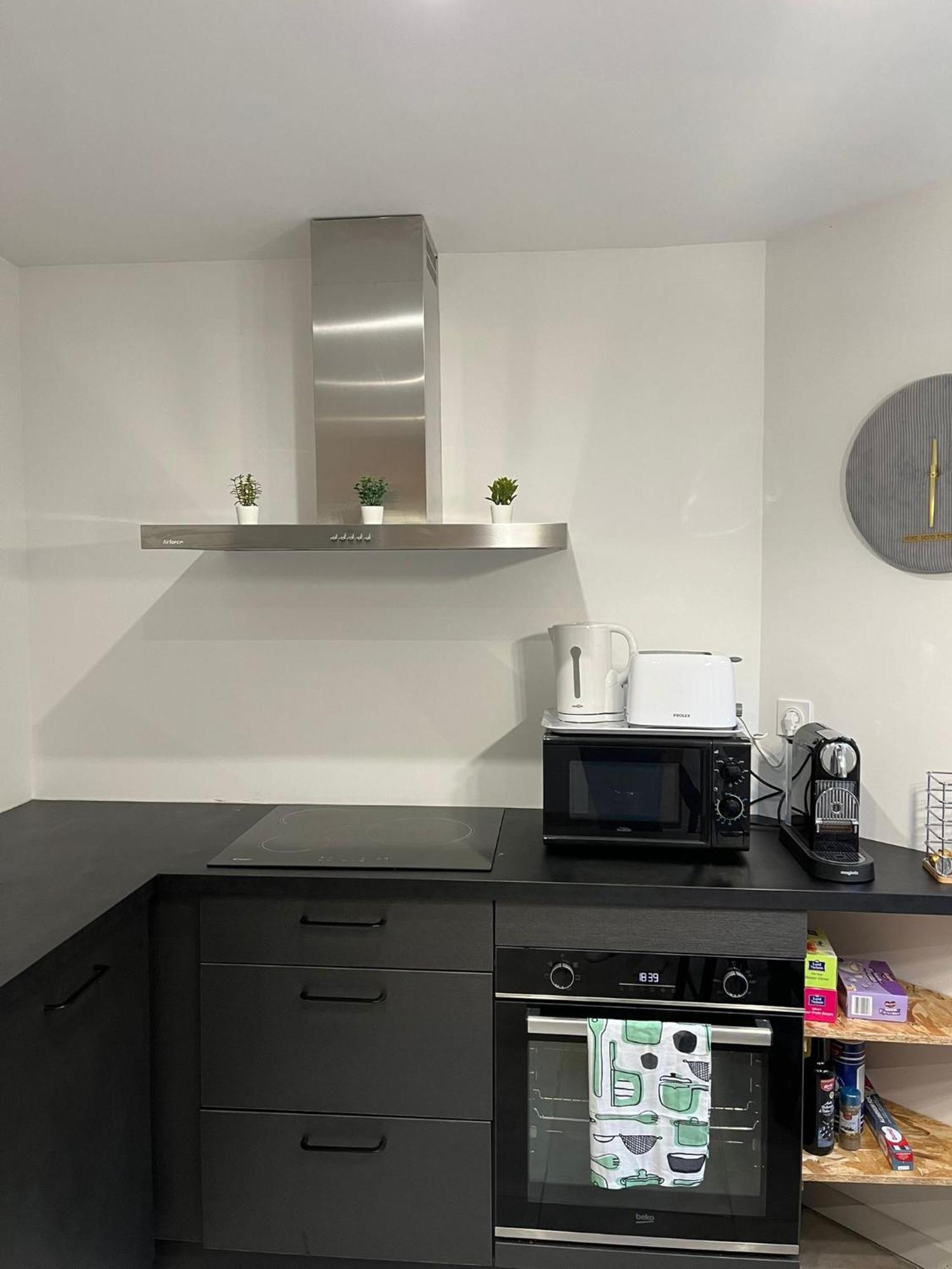 Gite Le Charme Citadin 55 M² Avec Exterieur Valenciennes Buitenkant foto