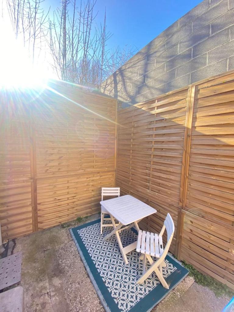 Gite Le Charme Citadin 55 M² Avec Exterieur Valenciennes Buitenkant foto